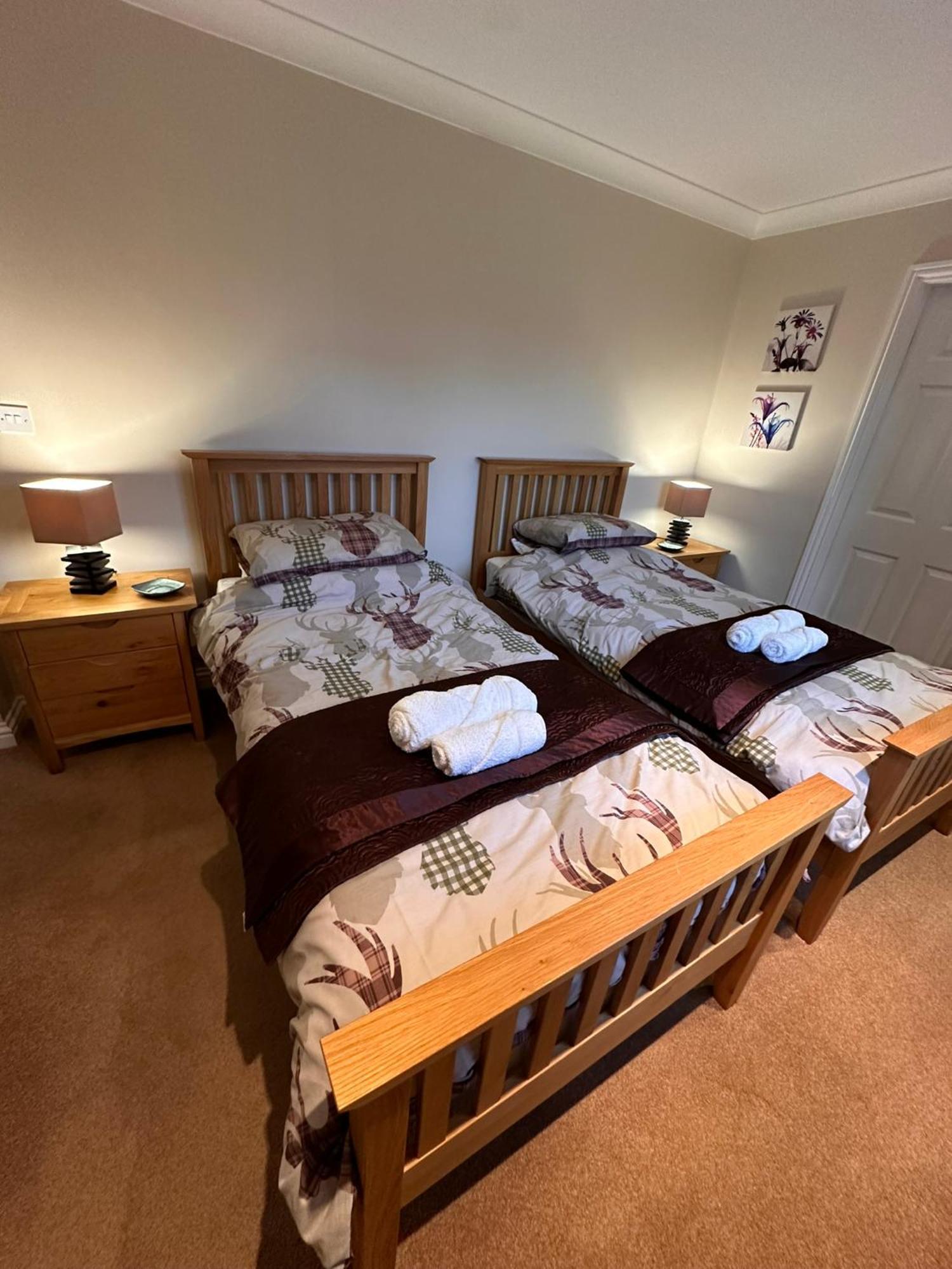 Max'S Woodland Lodge Bridlington Exterior photo
