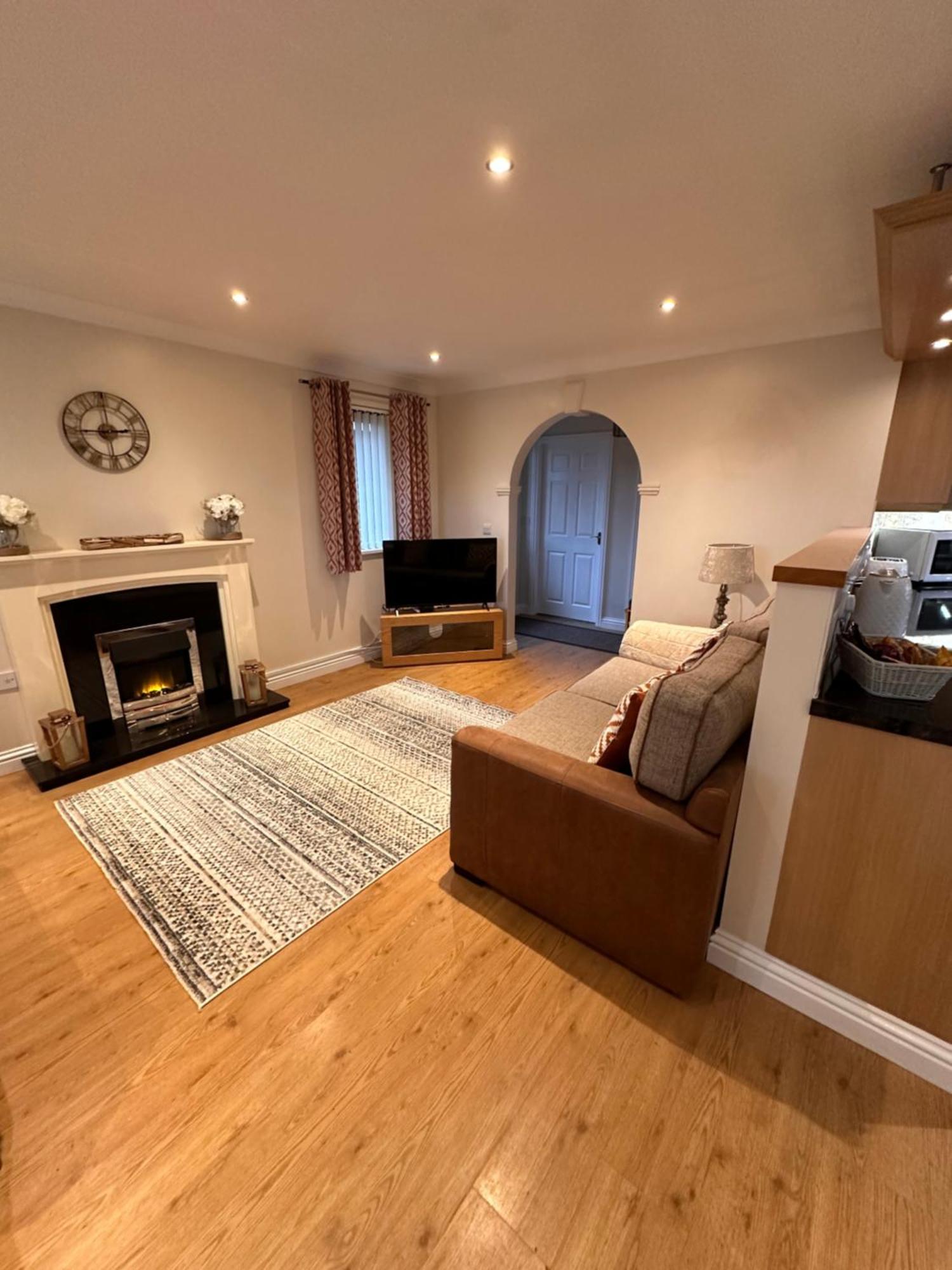 Max'S Woodland Lodge Bridlington Exterior photo